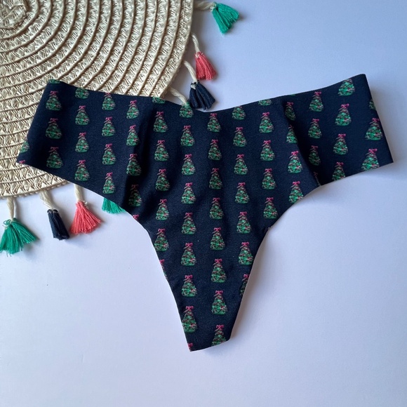 Victoria's Secret No-Show Thong Panty Noir Navy Christmas Medium NEW - Picture 1 of 4